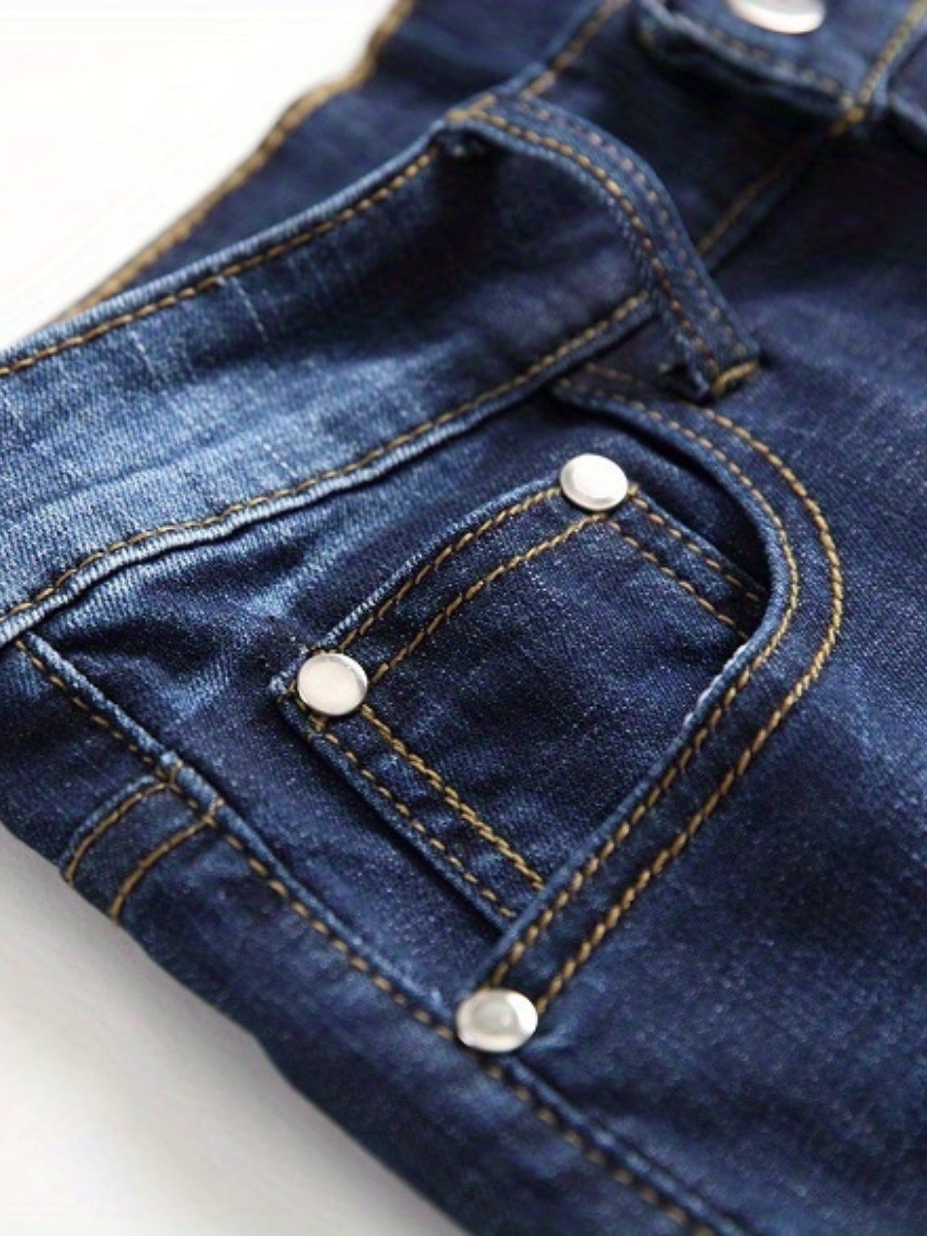Mens Fashion Ripped Denim Shorts - Comfortable Slim Fit, Flexible Stretch, Trendy Distressed Style, Perfect for Casual Summer Days - Mens Jorts - Snug & Style