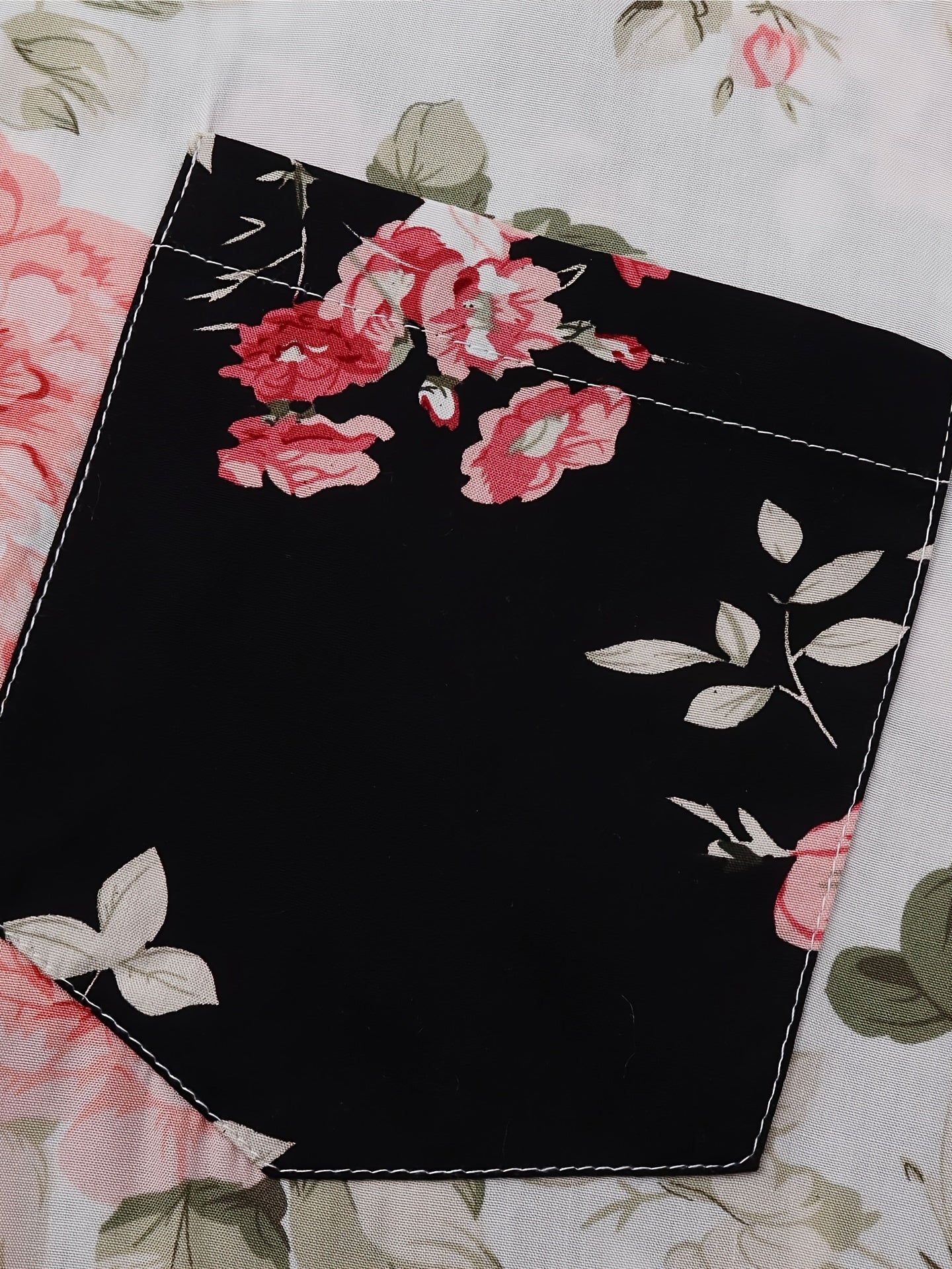 Mens Fashion Essential - Stylish Casual Beach T-Shirt with Bold Contrasting Colors - Comfortable Non-Stretch Cotton, Short Sleeves for Summer - Snug & Style