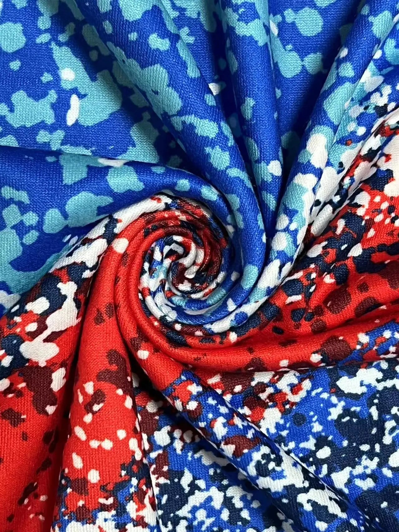 Plus Size Europe and the United States and The United States Cross Border New Women's Printed V-neck Casual T-shirt - Snug & Style